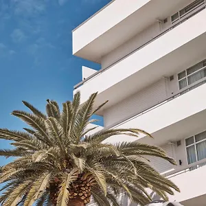 Hotel Alba, Adelaide